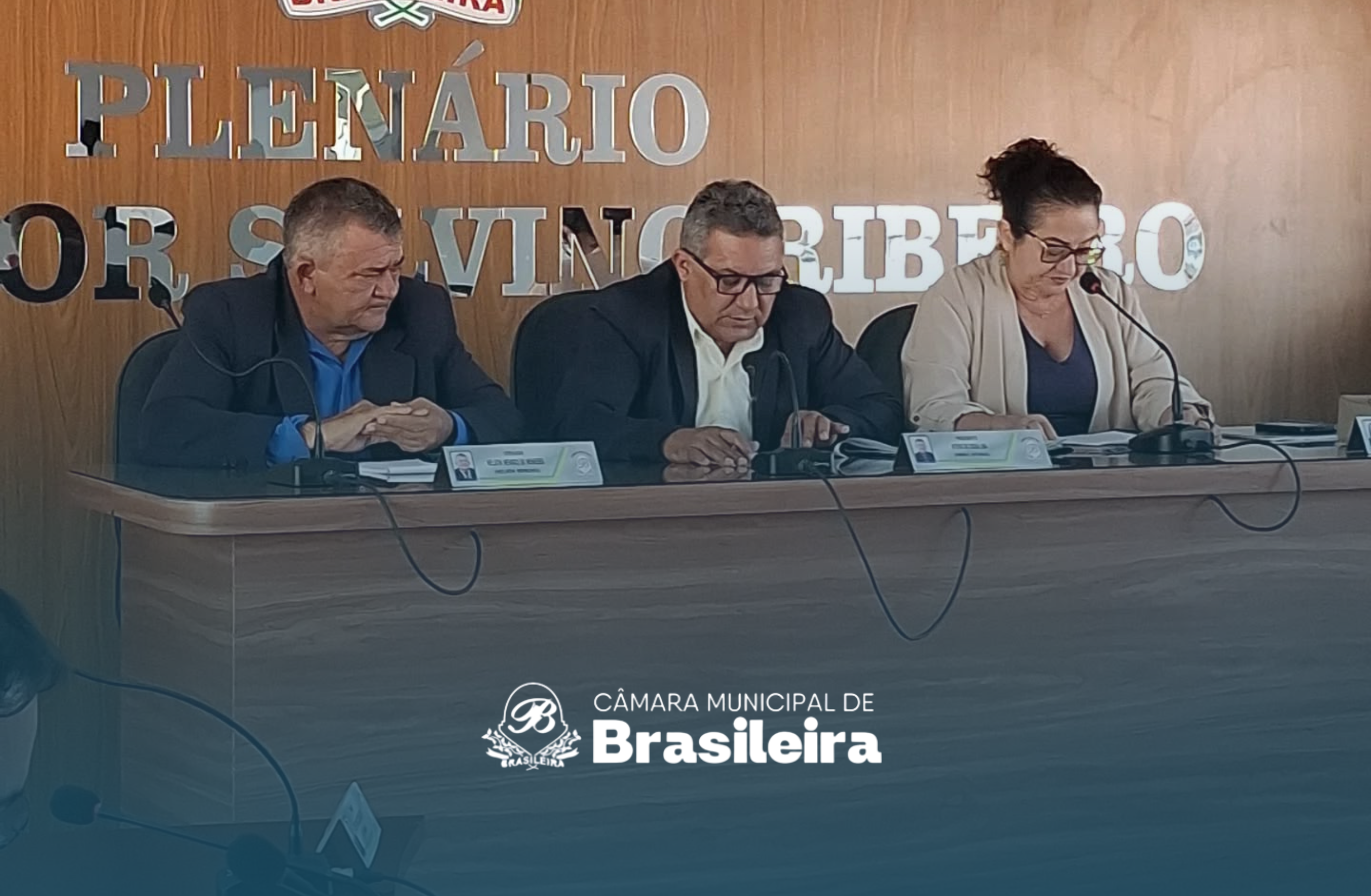 17ª Sessão Ordinária: Aprovação de Nome de Praça e Indicações por Melhorias na Infraestrutura